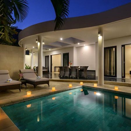 Villa Maharani Seminyak Zewnętrze zdjęcie